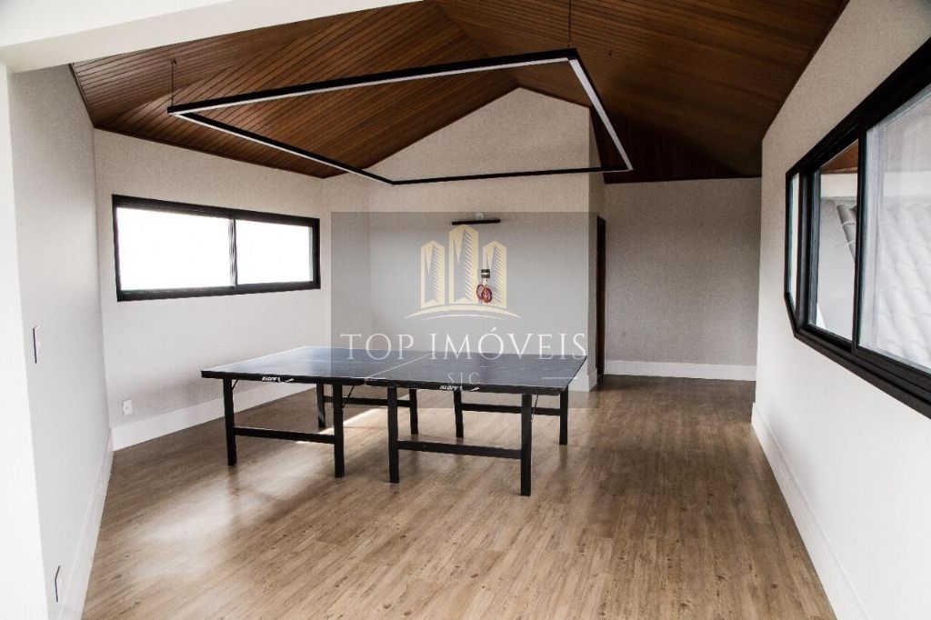 Sobrado à venda, 700 m² - Jardim das Colinas - São José dos Campos/SP