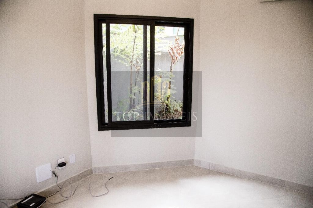 Sobrado à venda, 700 m² - Jardim das Colinas - São José dos Campos/SP