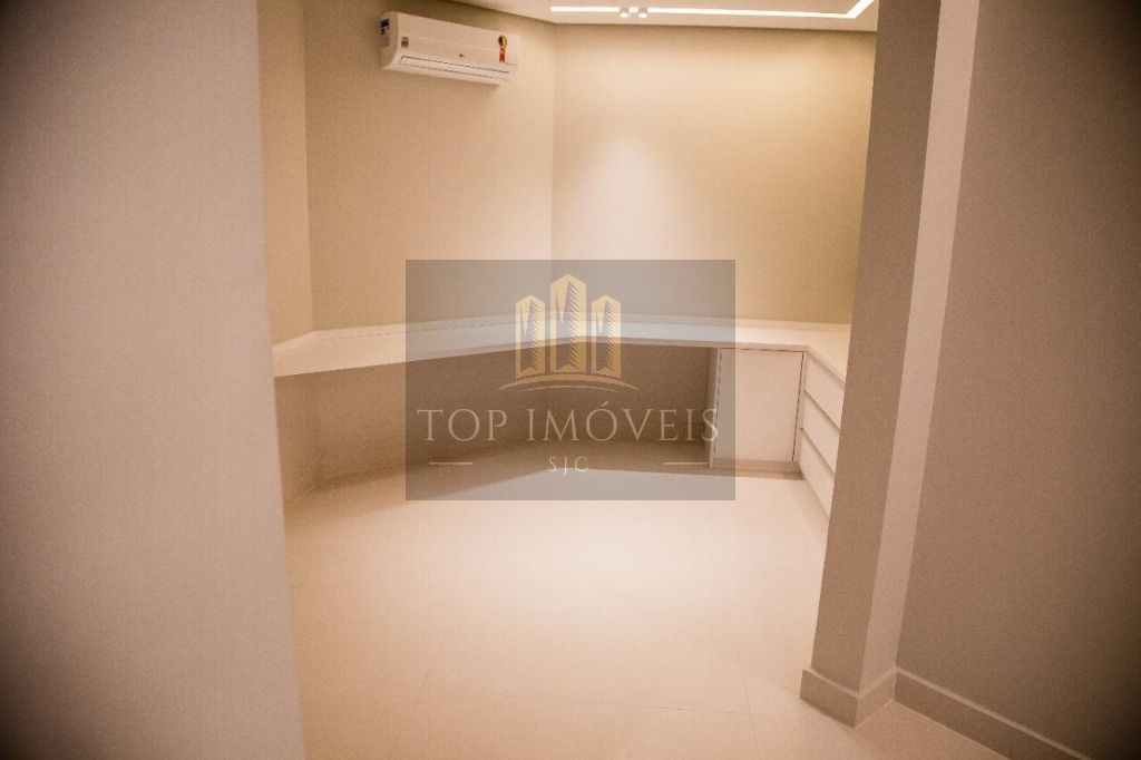 Sobrado à venda, 700 m² - Jardim das Colinas - São José dos Campos/SP