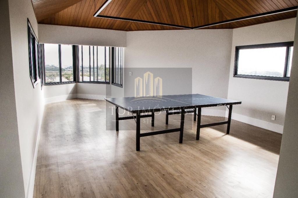 Sobrado à venda, 700 m² - Jardim das Colinas - São José dos Campos/SP