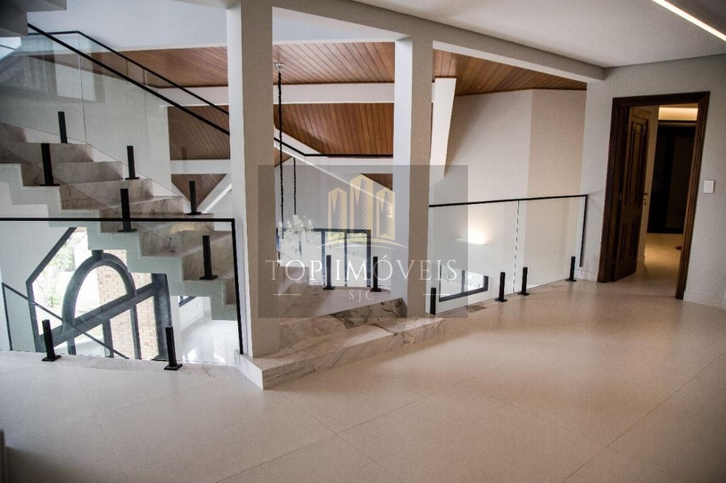 Sobrado à venda, 700 m² - Jardim das Colinas - São José dos Campos/SP