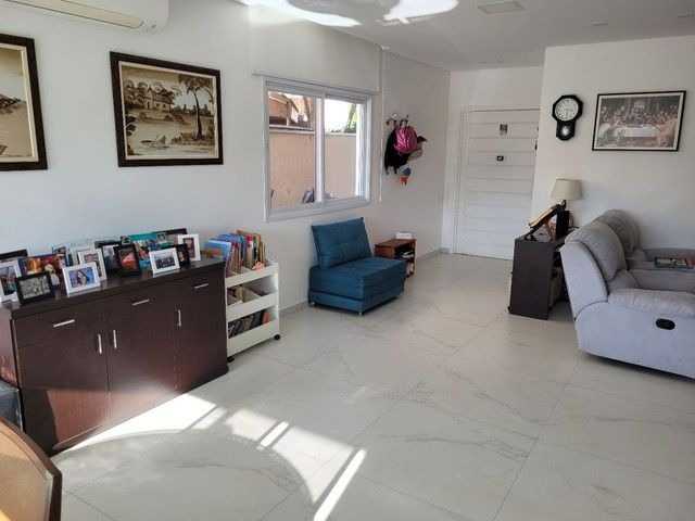 Sobrado à venda, 210 m² por R$ 1.705.000,00 - Urbanova - São José dos Campos/SP