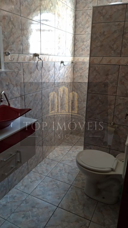 Excelente sobrado à venda com 180m² - Terras de São João - Jacareí/SP