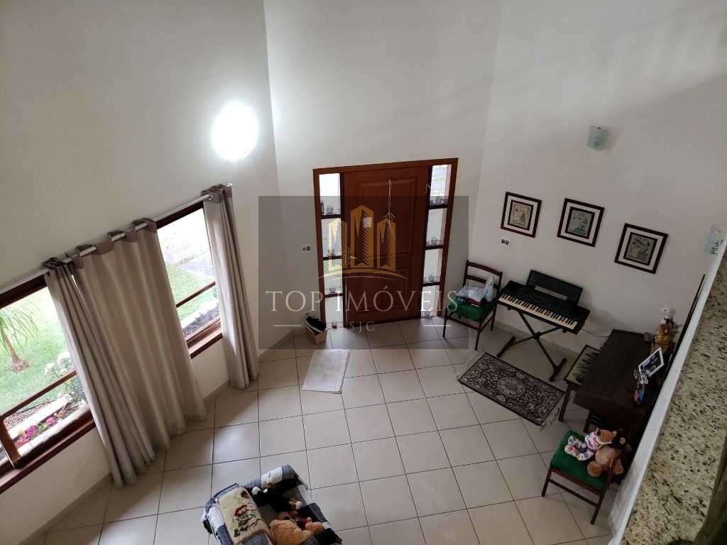 Sobrado à venda, 213 m² - Conjunto Residencial Esplanada do Sol - São José dos Campos/SP