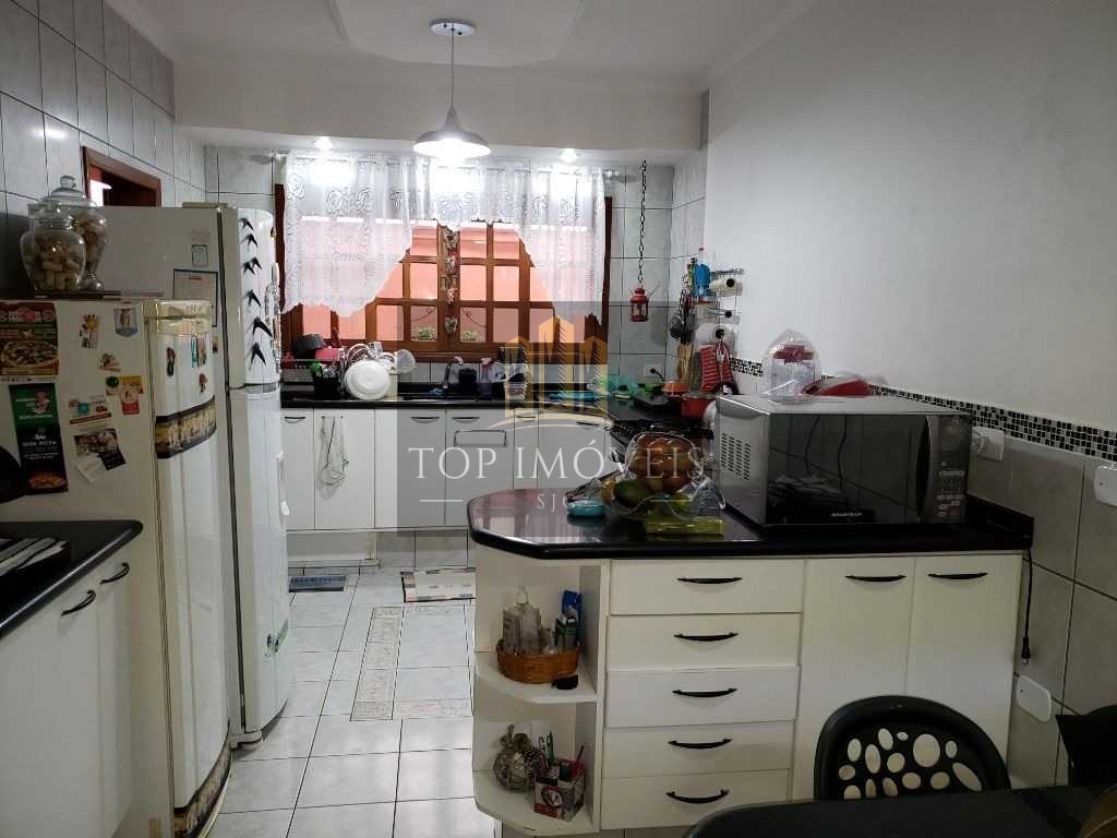 Sobrado à venda, 213 m² - Conjunto Residencial Esplanada do Sol - São José dos Campos/SP