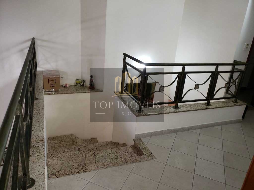 Sobrado à venda, 213 m² - Conjunto Residencial Esplanada do Sol - São José dos Campos/SP