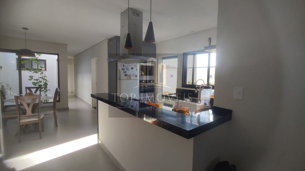 Ótima casa à venda, com 3 dormitórios, 126 m² - Bosque dos Manacás - Jacareí/SP