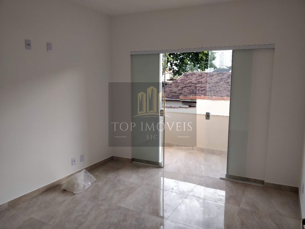 Ótima sobrado à venda, com 4 dormitórios, 180 m² - Jardim das Industrias- São Jose dos Campos/SP