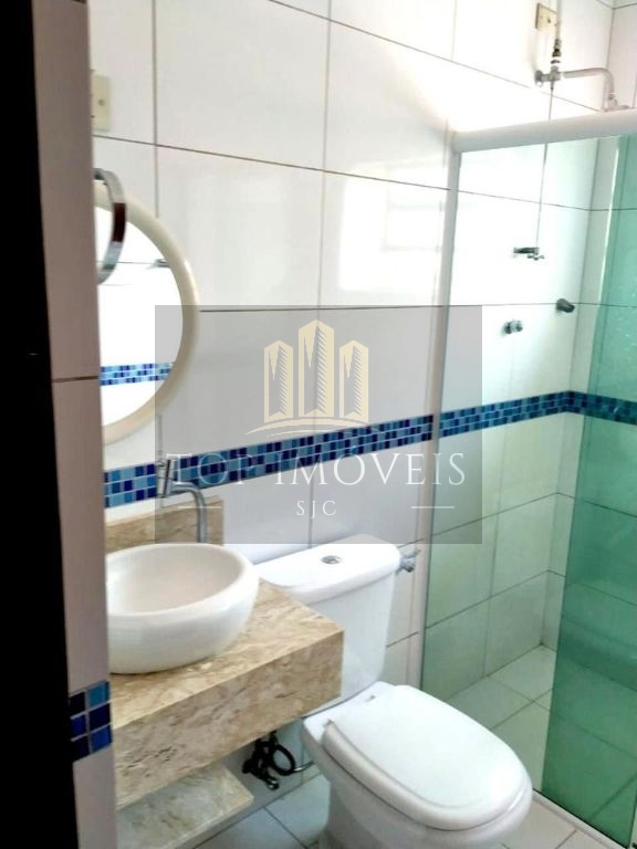 Sobrado à venda, com 3 dormitórios, 182 m² - Monte Castelo - São José dos Campos/SP