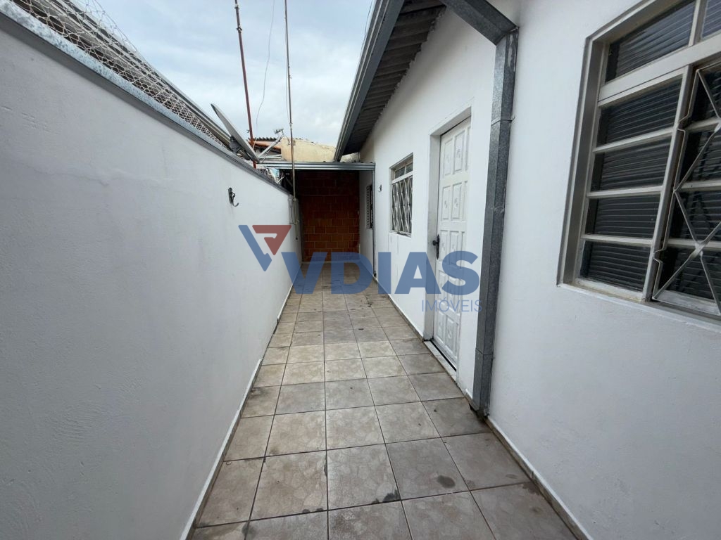 Casa, 1 quarto, 250 m² - Foto 3