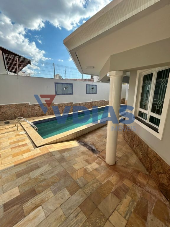 Casa, 3 quartos, 400 m² - Foto 2