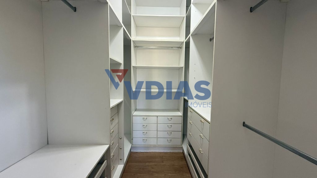 Casa, 3 quartos, 609 m² - Foto 11