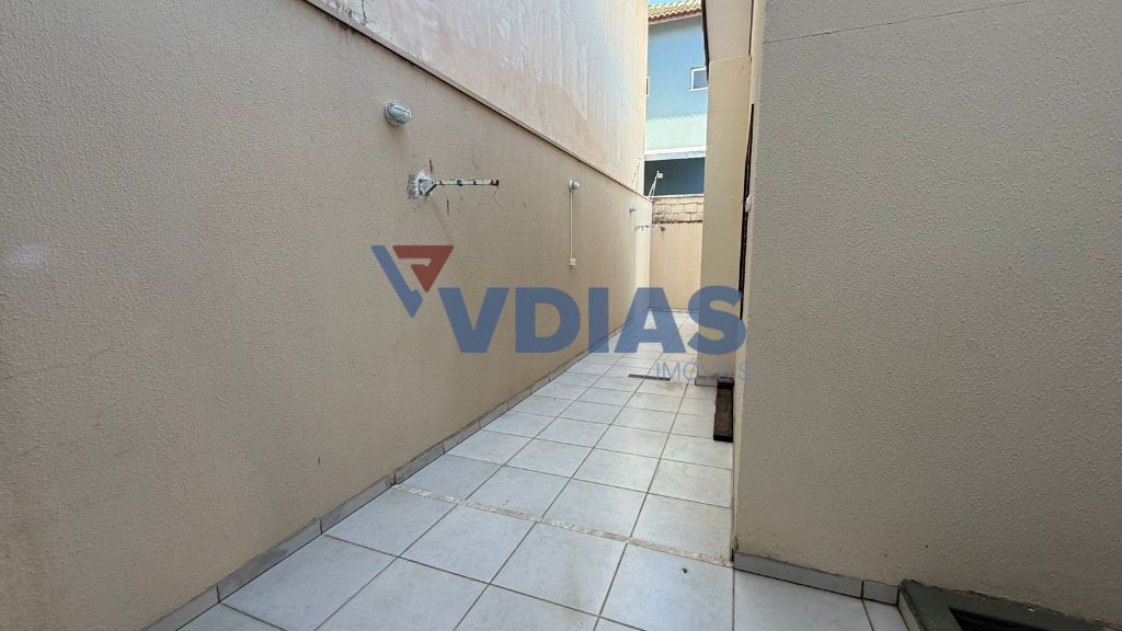 Casa, 3 quartos, 609 m² - Foto 2