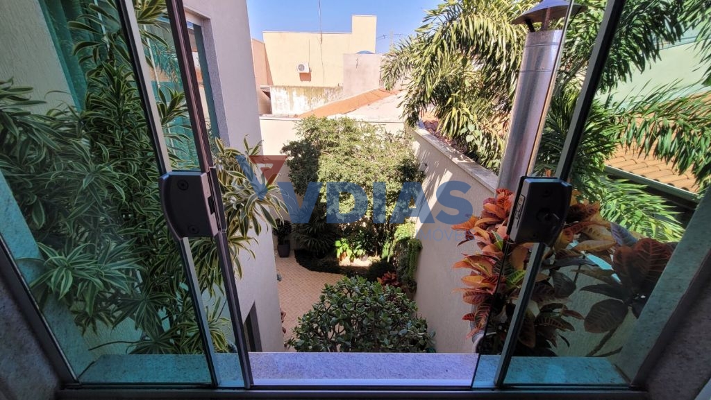 Casa, 3 quartos, 204 m² - Foto 17