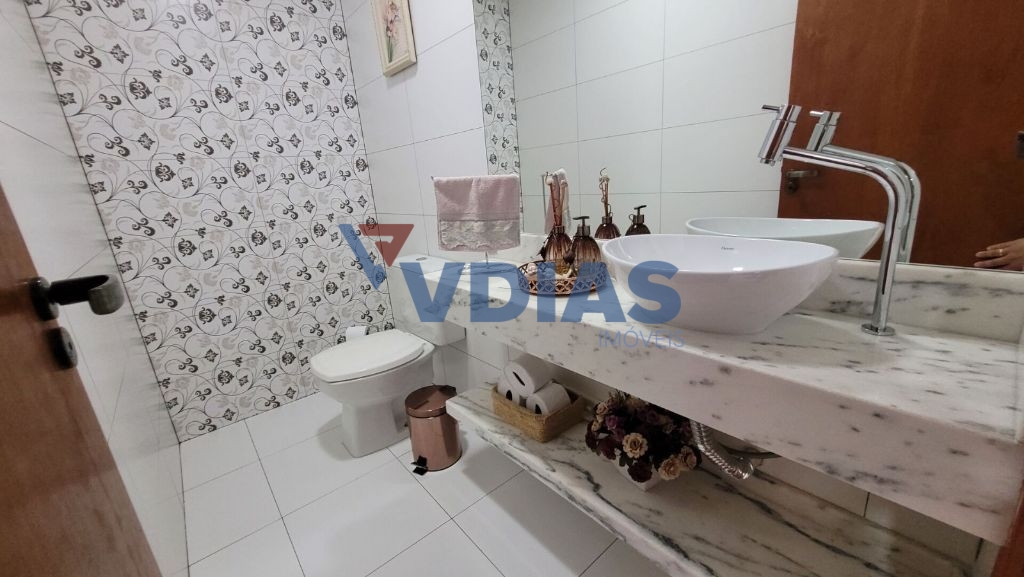 Casa, 3 quartos, 204 m² - Foto 9