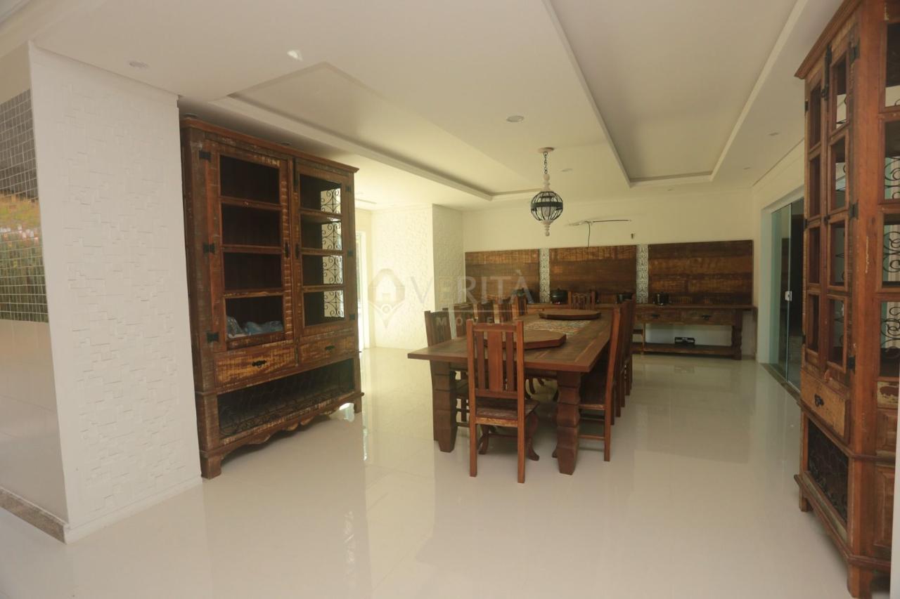 Casa com 7 dormitórios, 3200 m² - Vargem Pequena - Rio de Janeiro/RJ