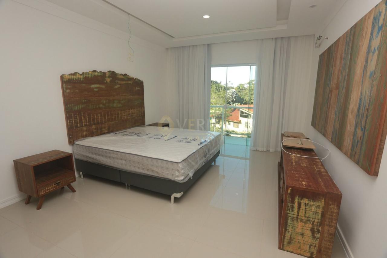 Casa com 7 dormitórios, 3200 m² - Vargem Pequena - Rio de Janeiro/RJ