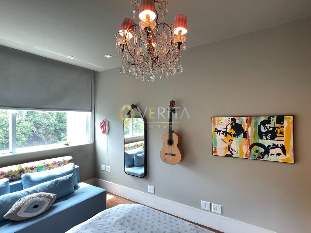 Apartamento 3 suítes no Flamengo com 468m².