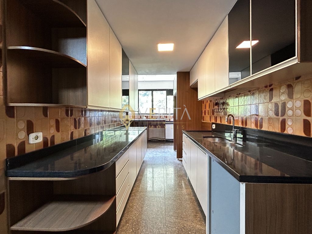 Condomínio do Edifício Nicolo Paganini - Apartamento com 4 quartos, 4 sendo suíte, 4 vagas - 380m²