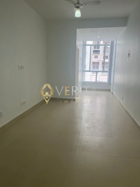Apartamento 2 quadras da praia - Copacabana