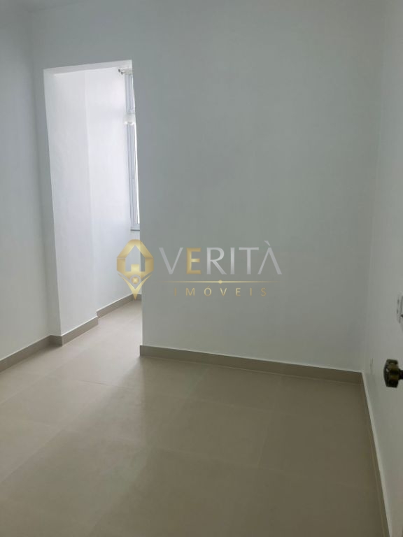 Apartamento 2 quadras da praia - Copacabana