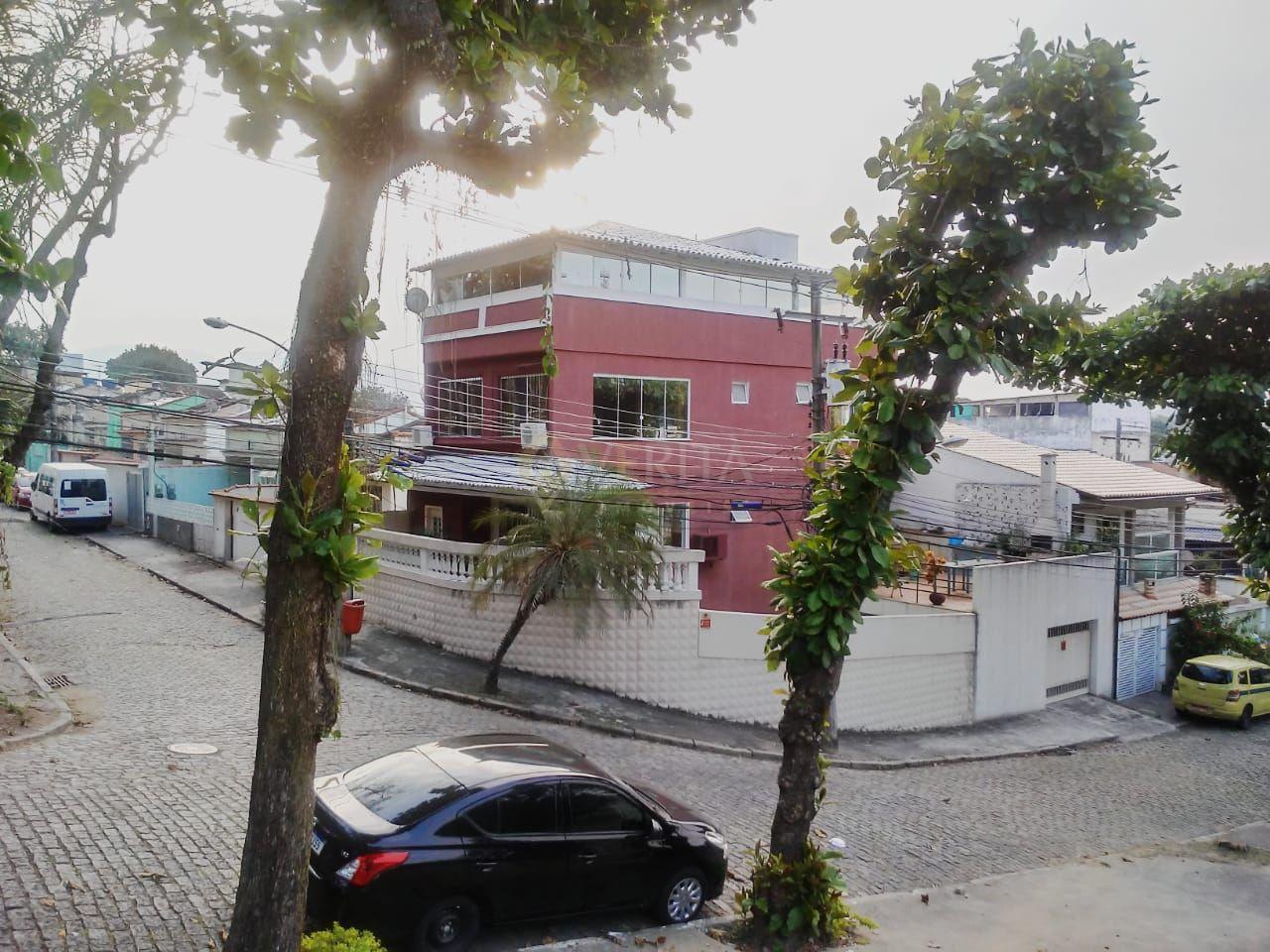 Excelente casa 3 quartos na rua passira no pechincha.