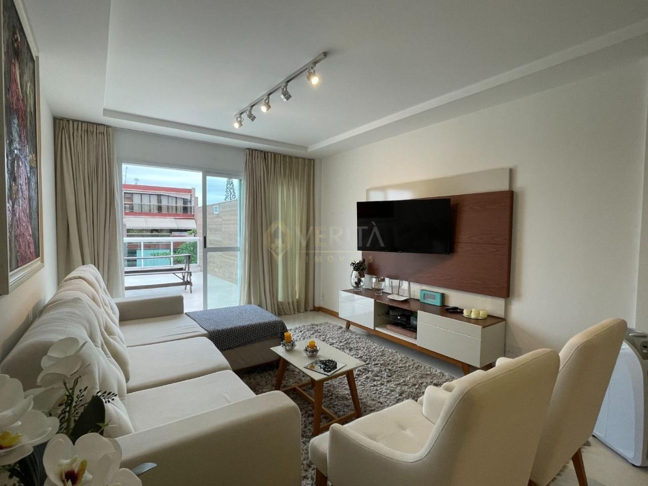 Cobertura duplex no Recreio a 1 quadra da praia.