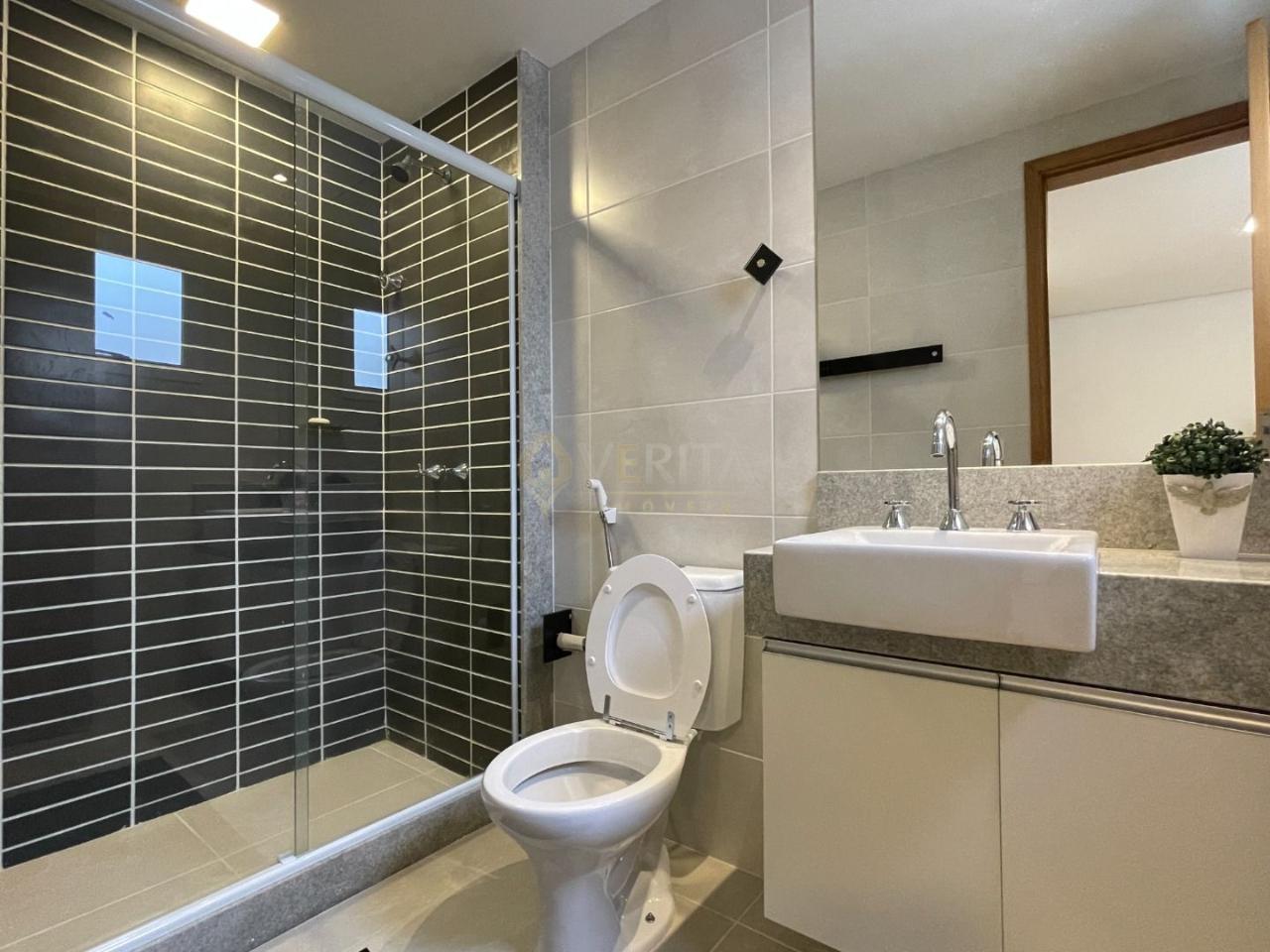 Cobertura duplex no Recreio a 1 quadra da praia.
