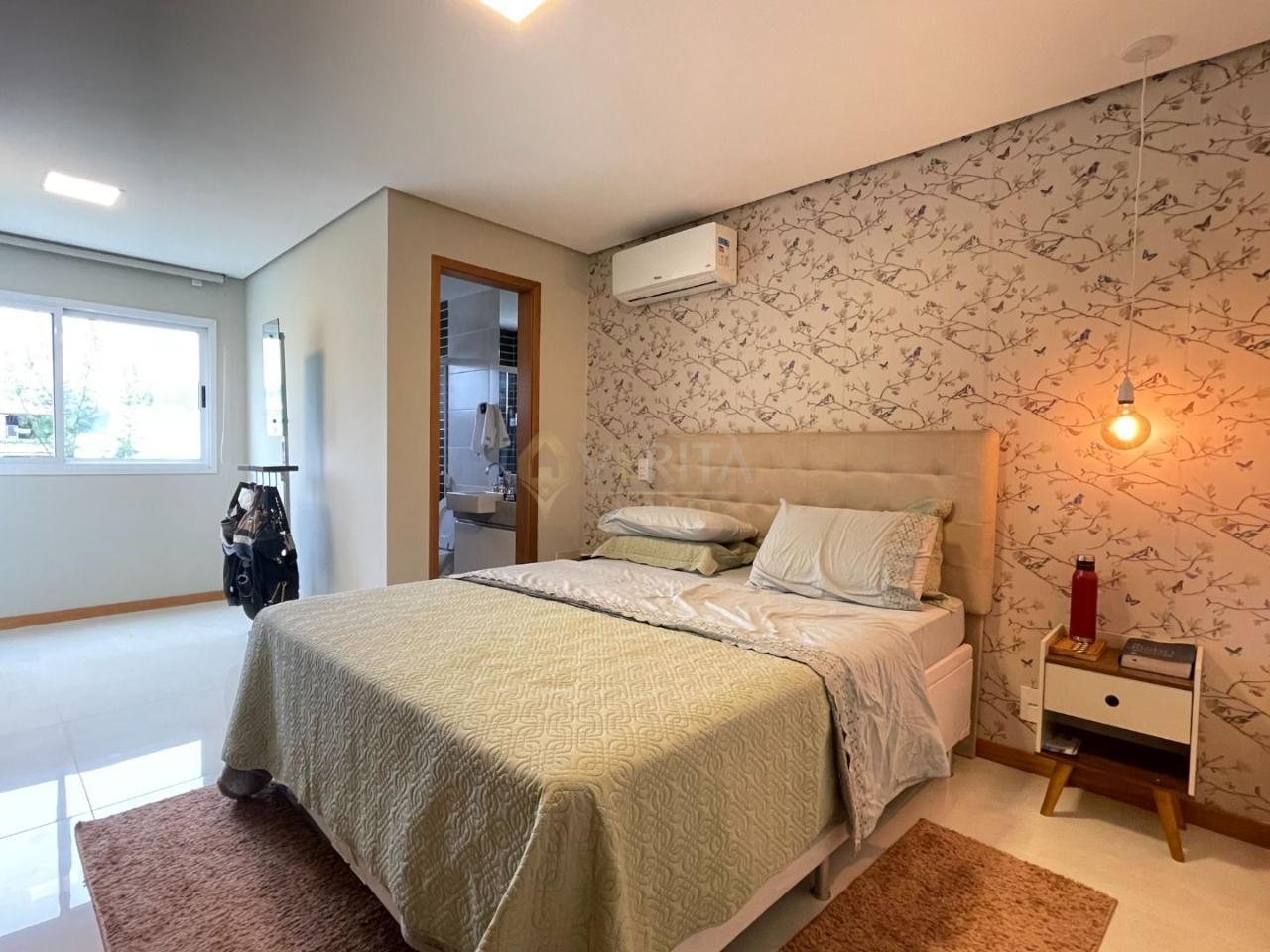 Cobertura duplex no Recreio a 1 quadra da praia.