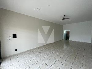 Casa em Corderopólis - Village Imobiliária