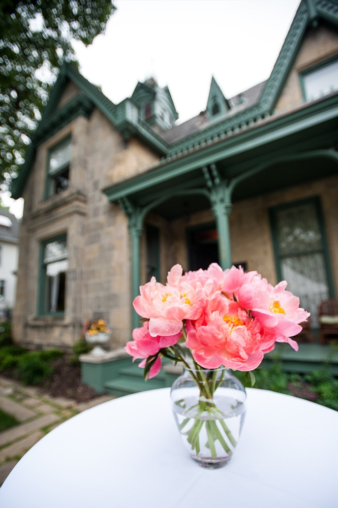 Bed and Breakfast Photo Gallery The Livingston Inn Madison