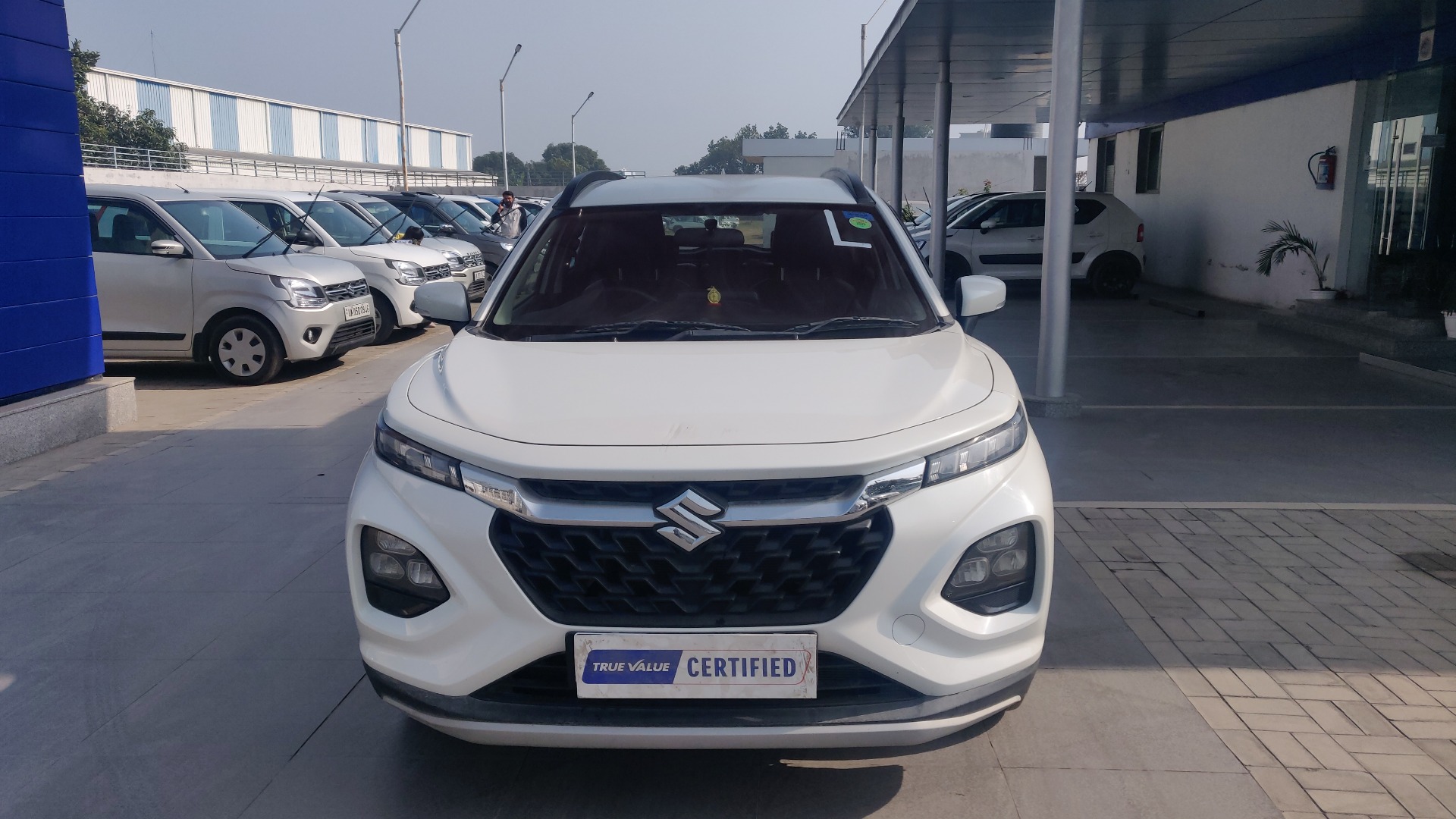 Buy Used SUV Cars Second Hand SUV Cars for Sale Online in India