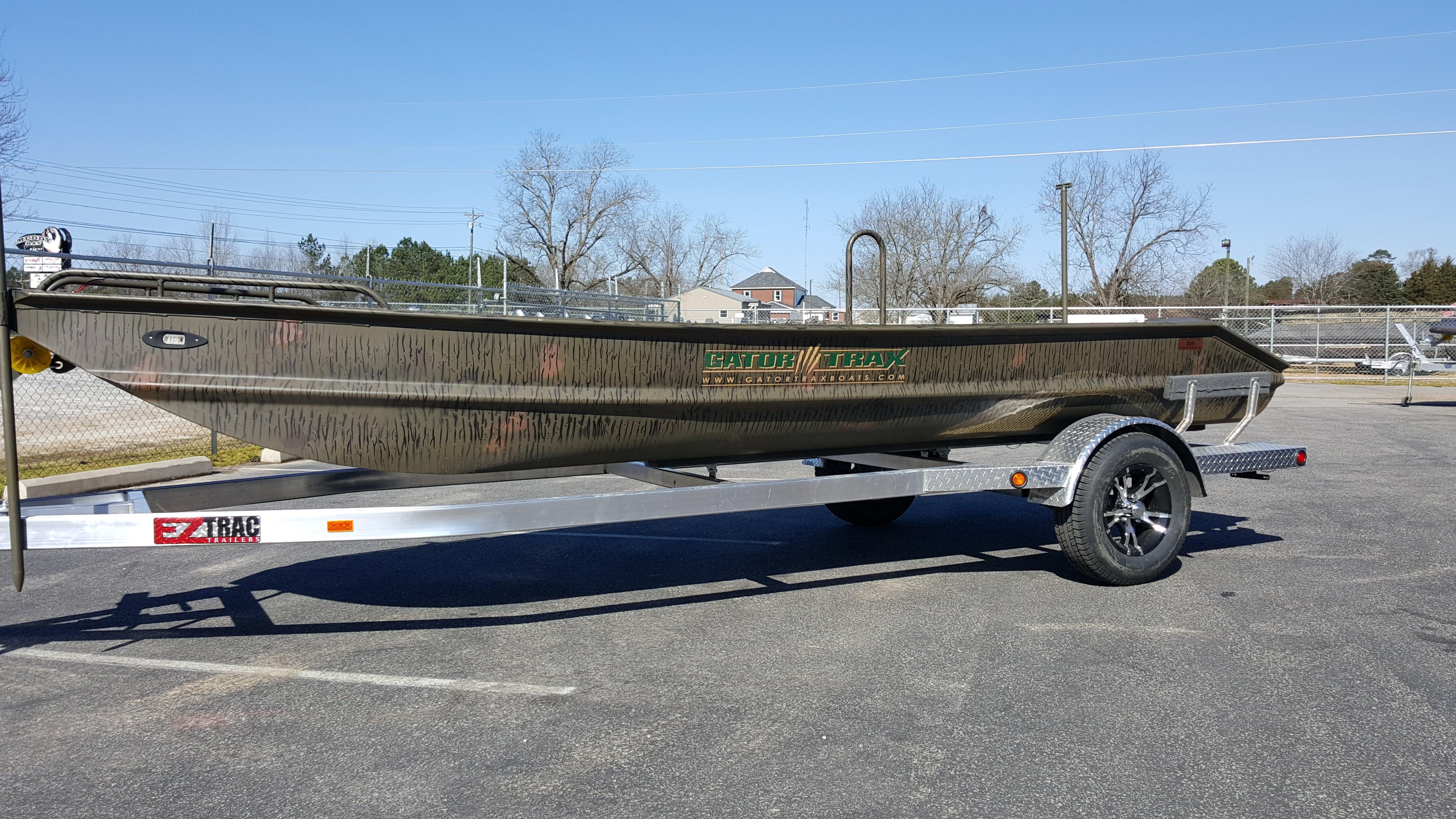 Muddy Bay Gator Trax 16x44 Sport Hunt Deck