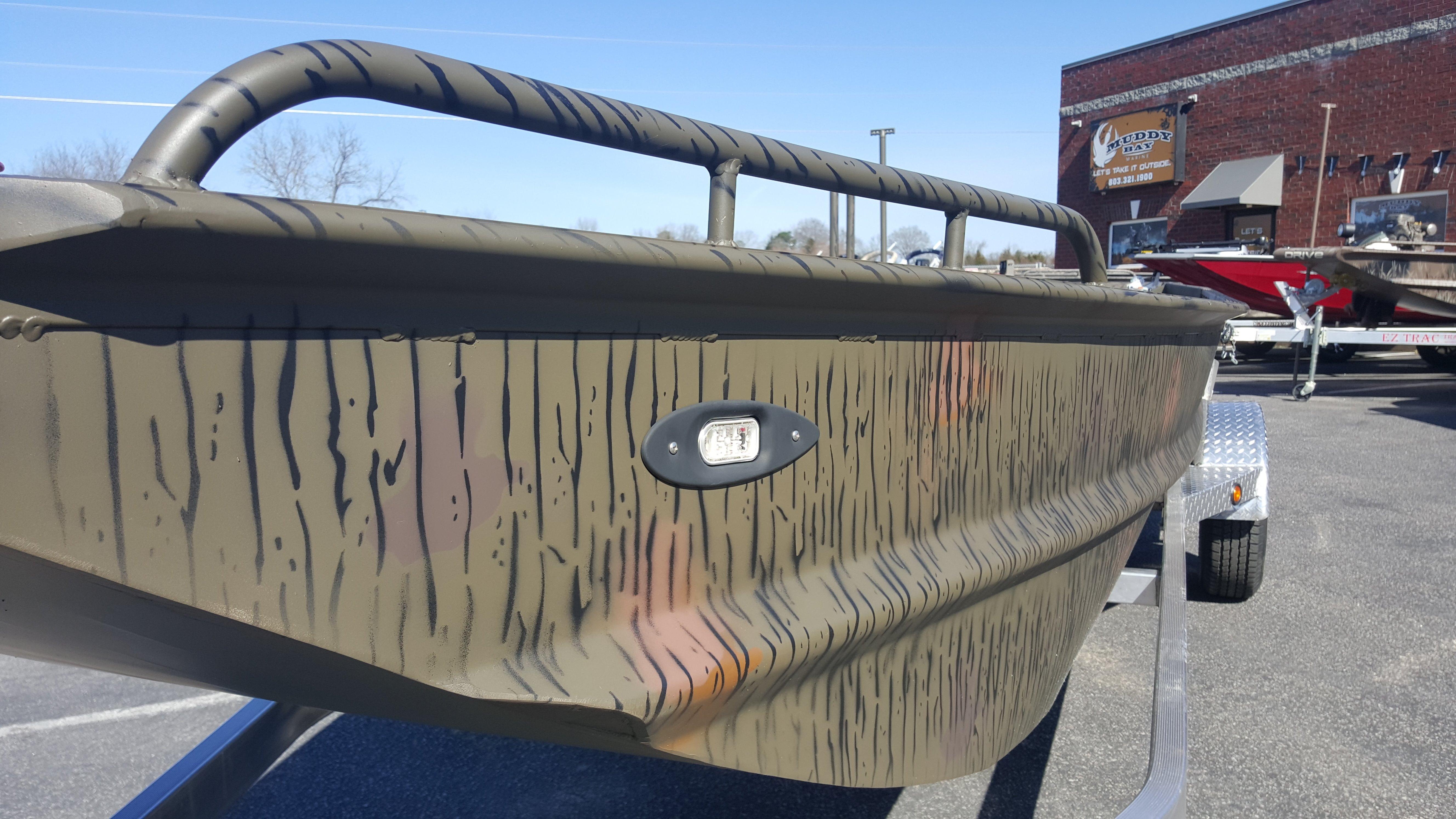Muddy Bay Gator Trax 16x44 Sport Hunt Deck