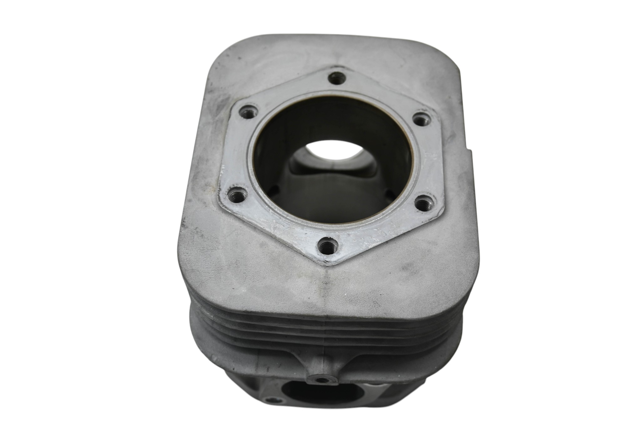 19 Polaris Indy Adventure 550 Cylinder & Piston