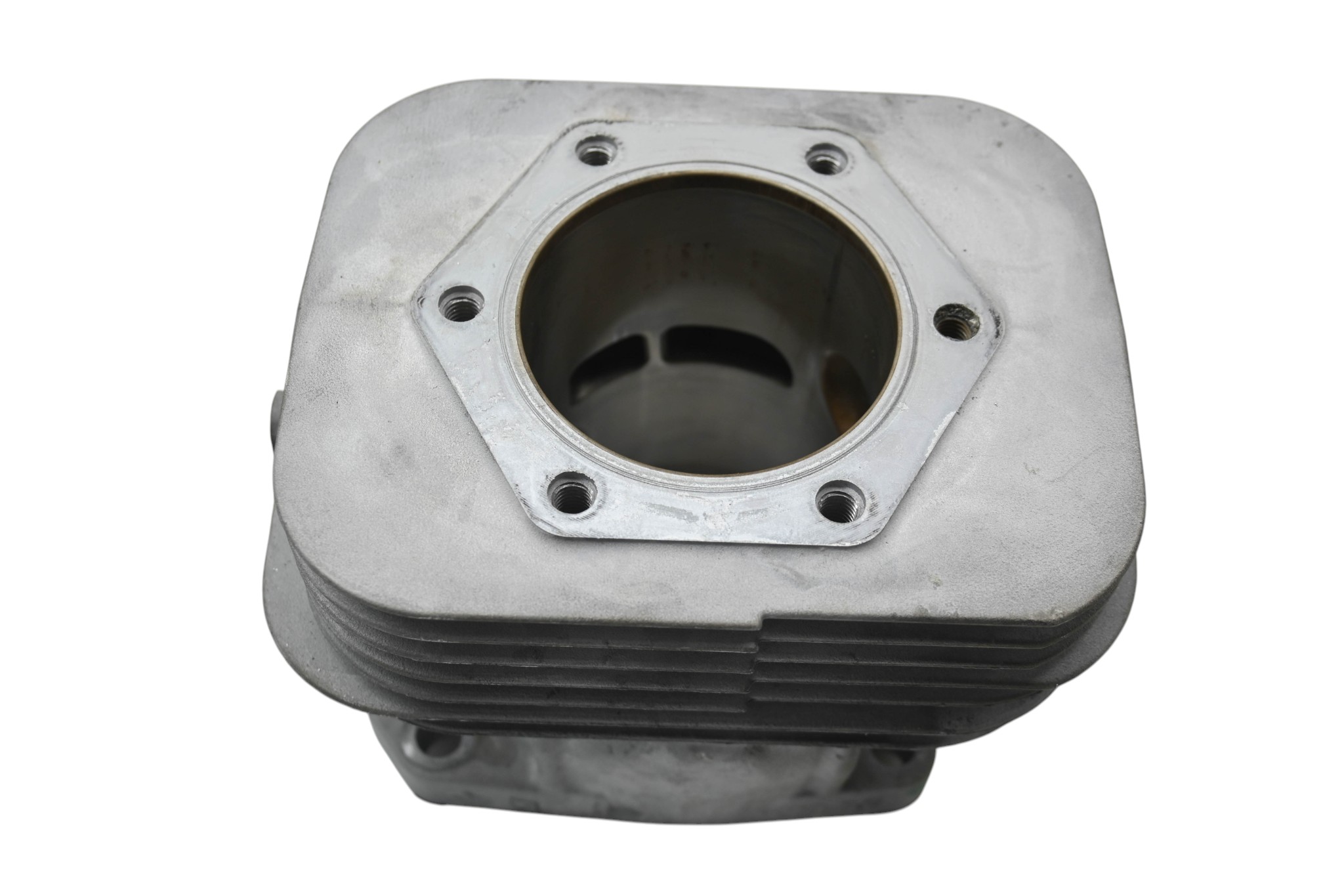 19 Polaris Indy Adventure 550 Cylinder & Piston