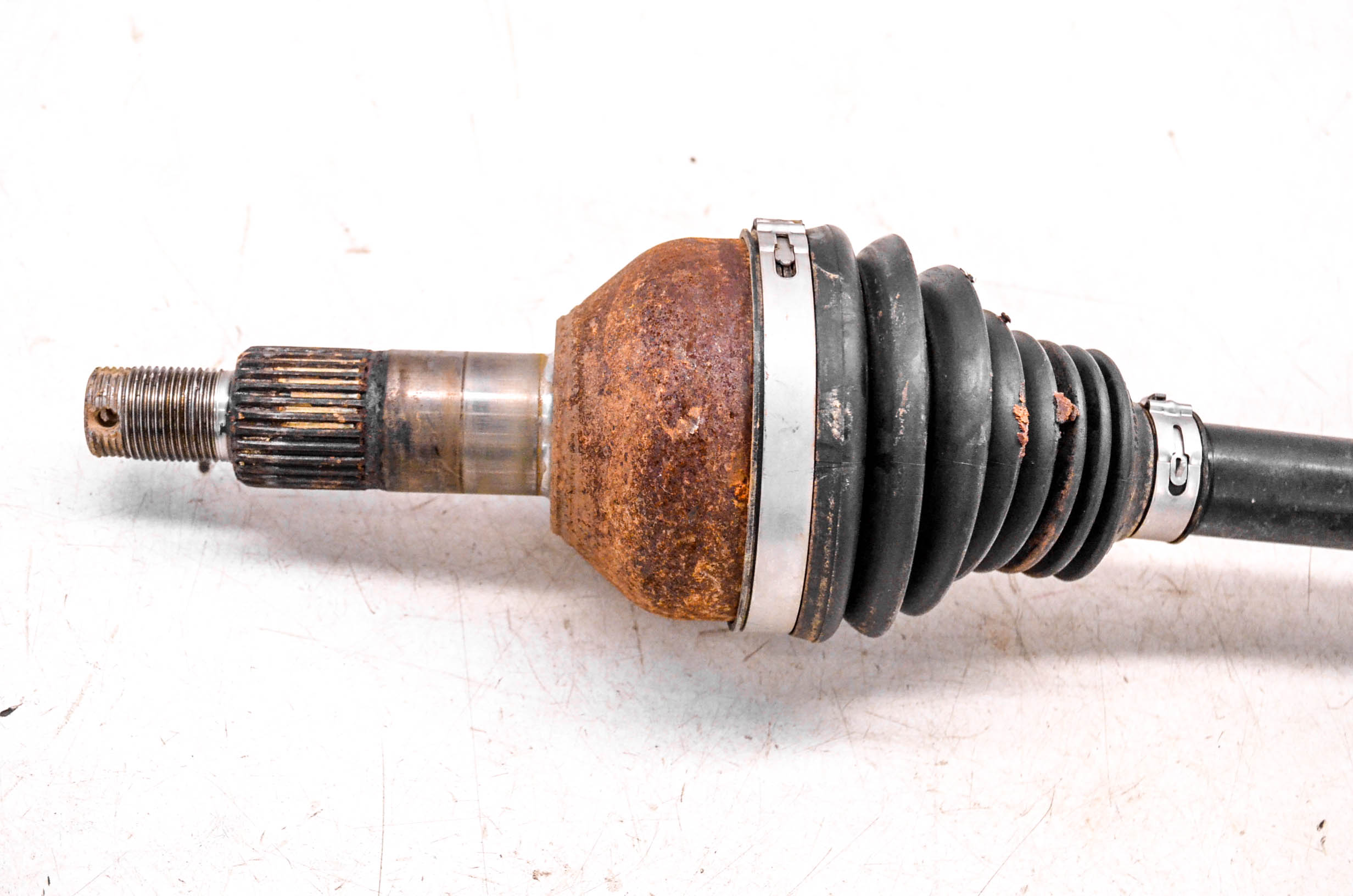 18 Can-Am Defender Max XT HD8 4x4 Rear Right Left Cv Axle