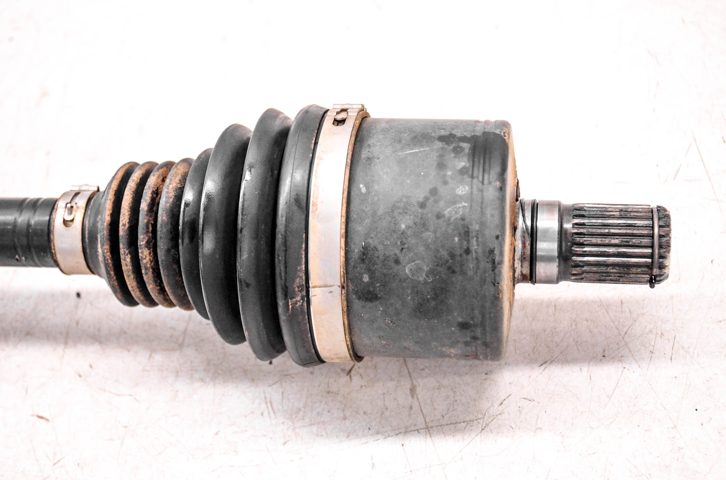 18 Can-Am Defender Max XT HD8 4x4 Rear Right Left Cv Axle