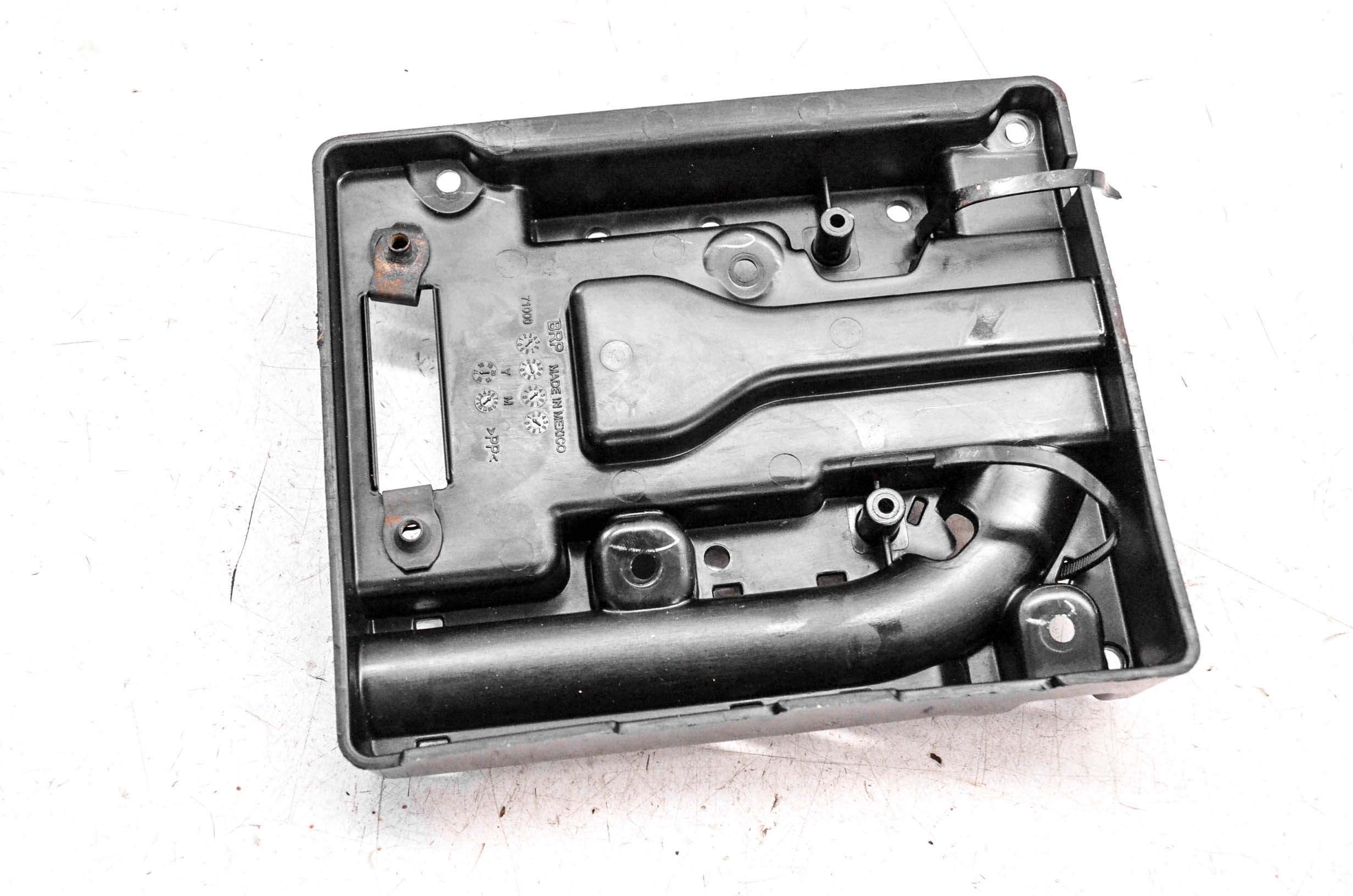 18 Can-Am Defender Max XT HD8 4x4 Housing Support Cover