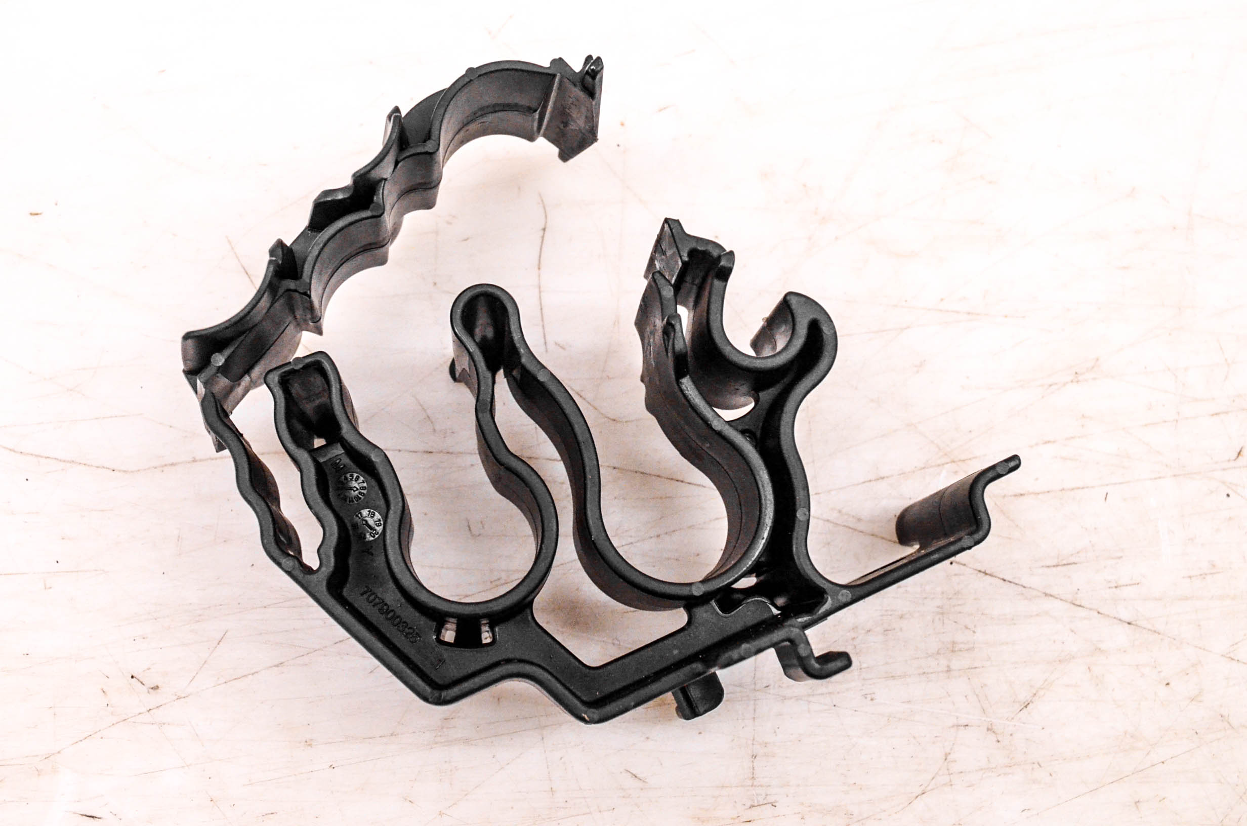 18 Can-Am Defender Max XT HD8 4x4 Cable Routing Support Brackets