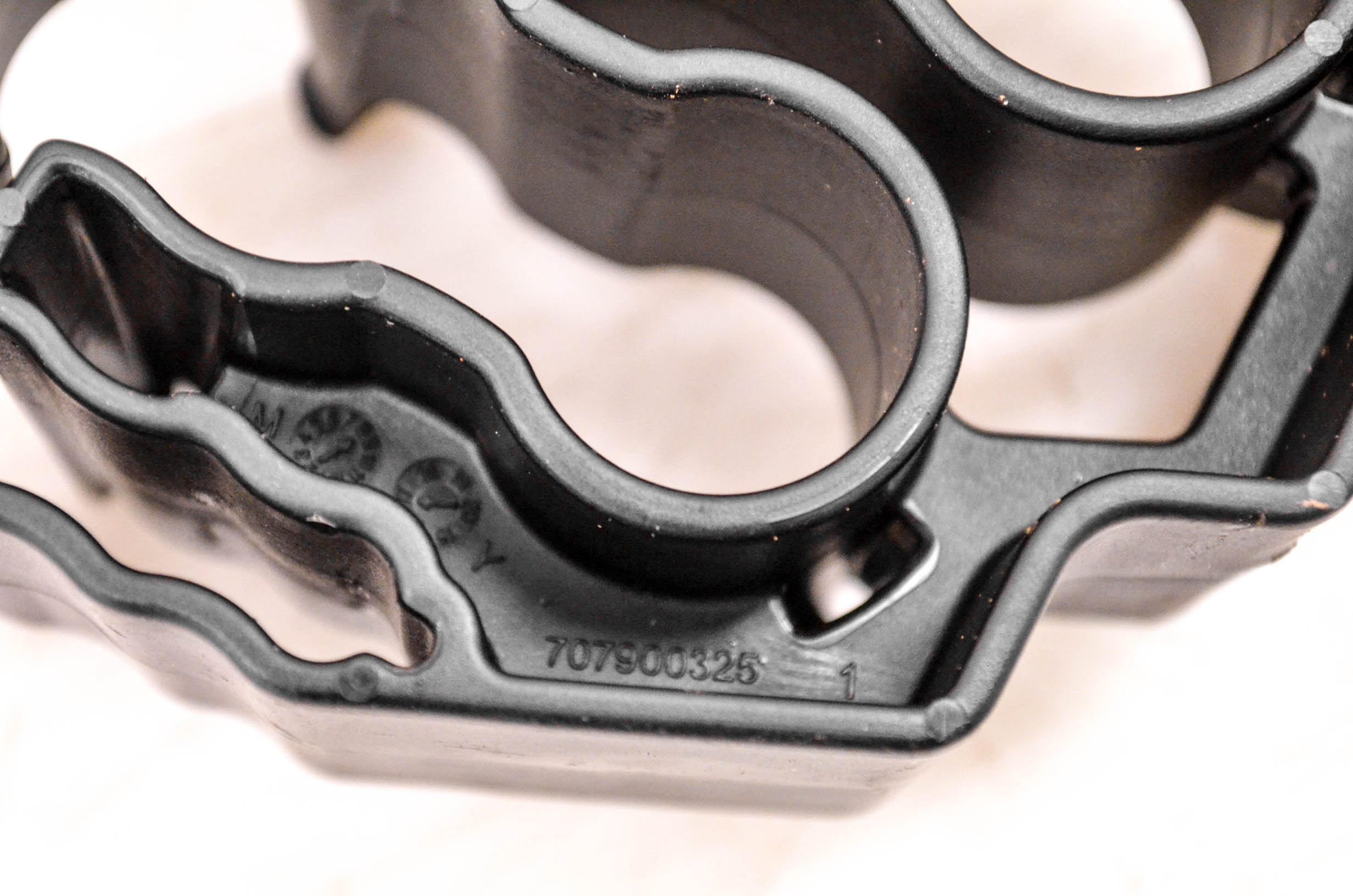 18 Can-Am Defender Max XT HD8 4x4 Cable Routing Support Brackets
