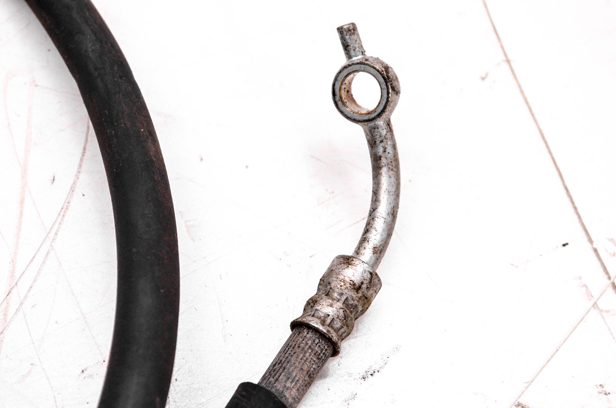 Clutch Hose Line