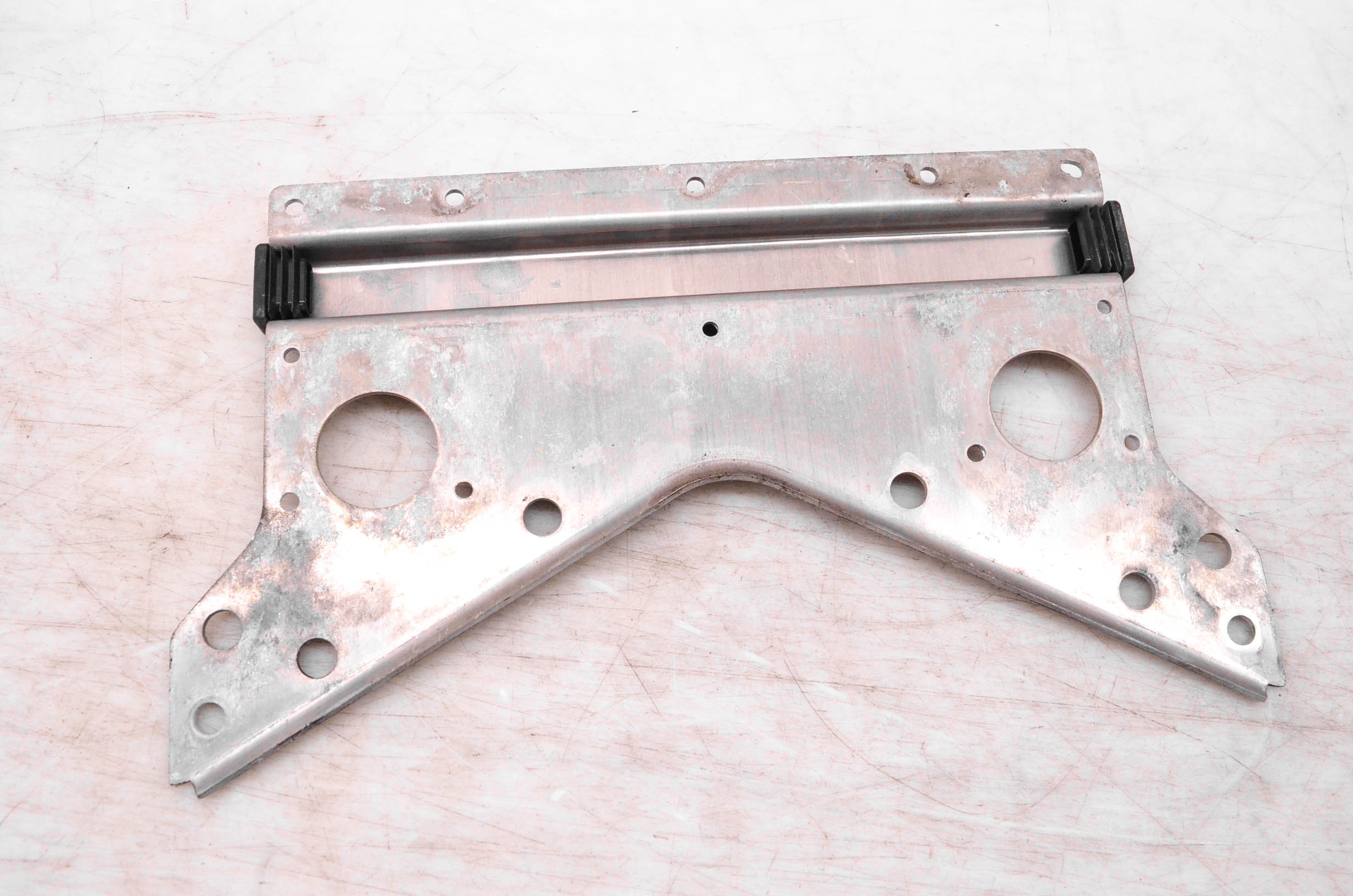 14 Polaris Switchback 600 Rear Tunnel Seat Bracket Mount 136"