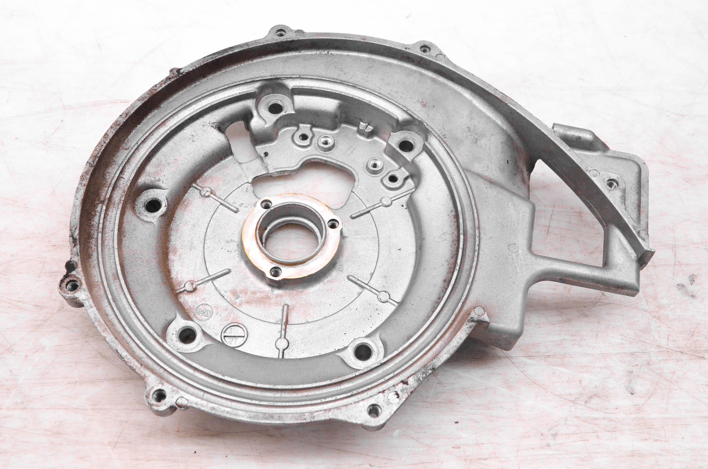 16 Polaris Indy 550 Stator Cover 121"