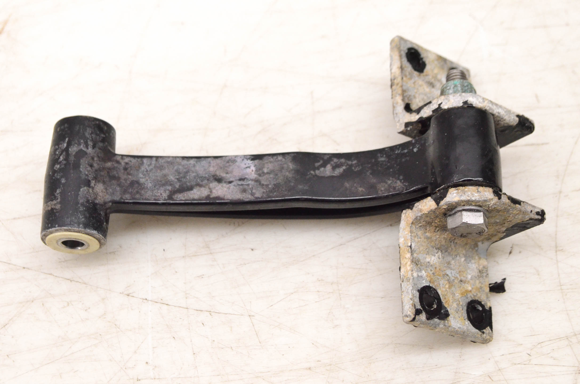 10 Sea-Doo RXT IS 260 Shock Alignment Linkage