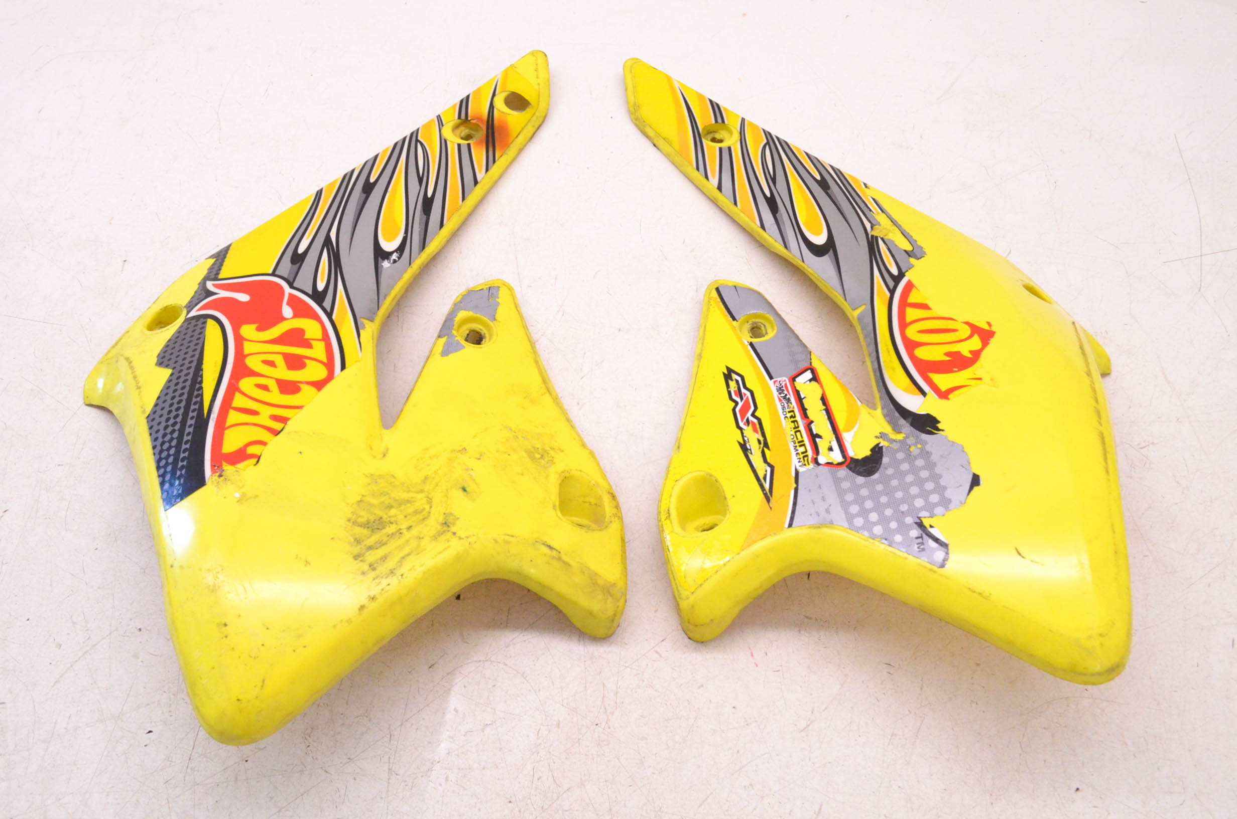 06 Suzuki RMZ250 Side Covers Panels Fenders Left & Right