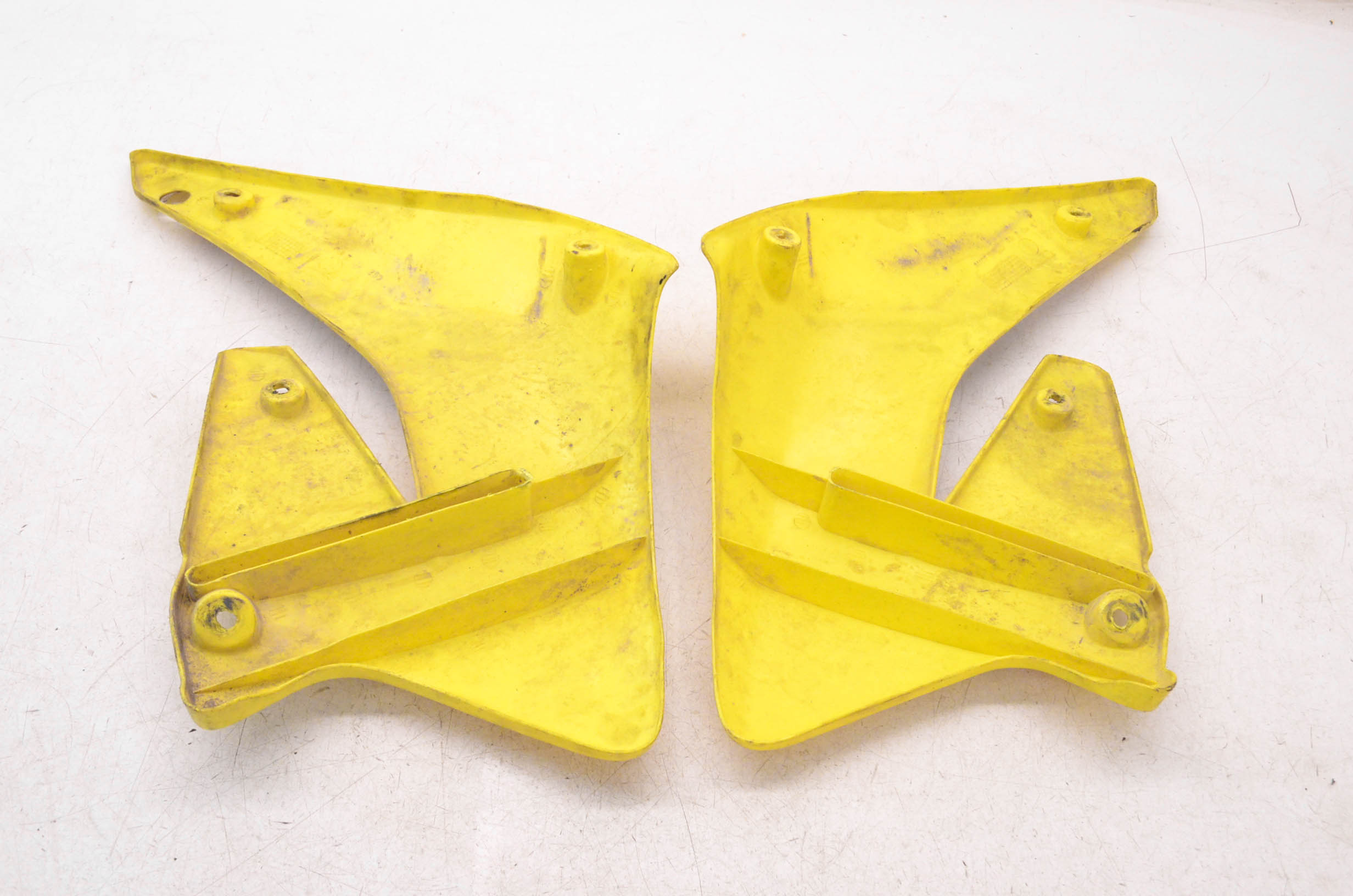 06 Suzuki RMZ250 Side Covers Panels Fenders Left & Right