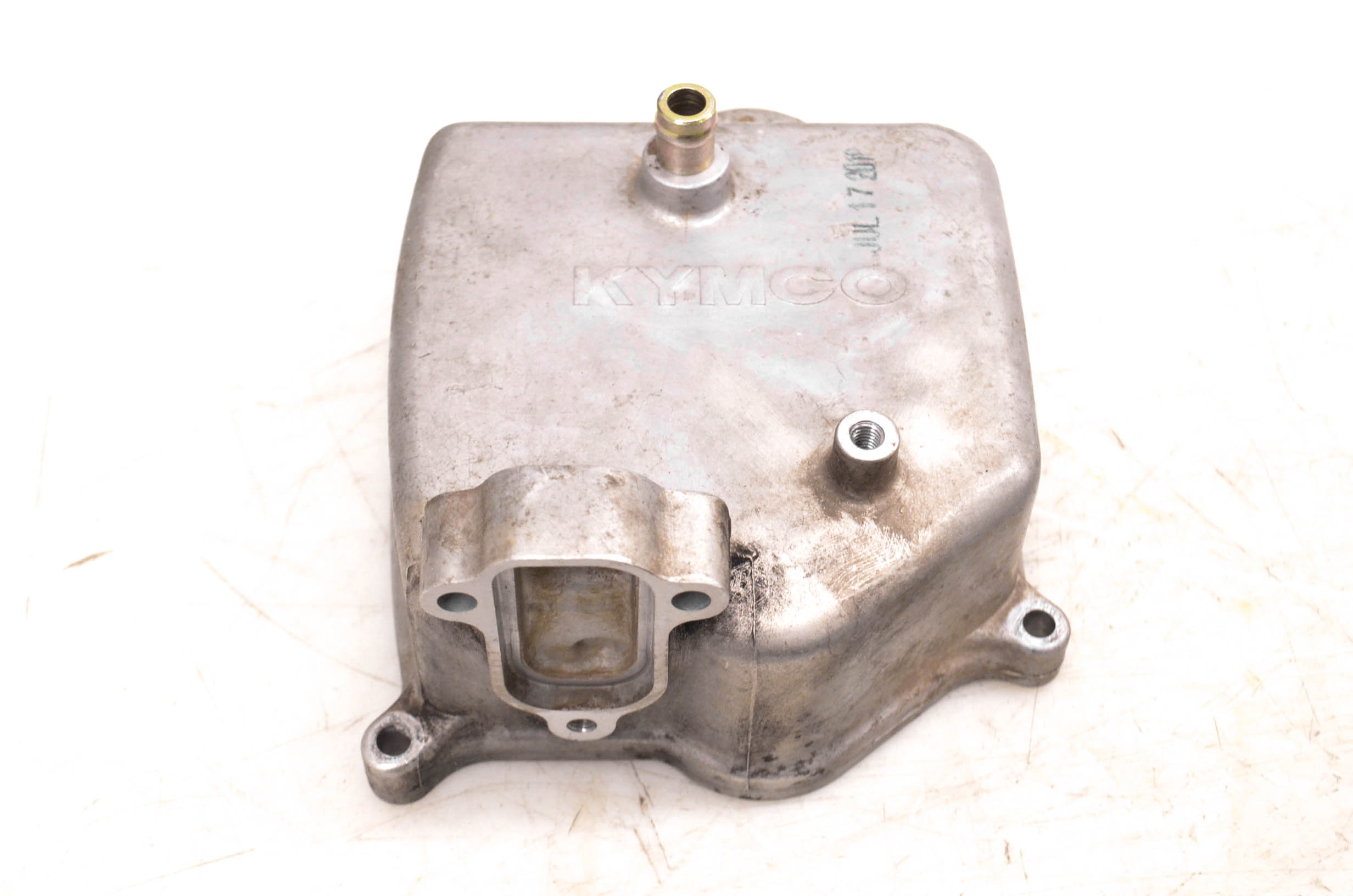 19 Arctic Cat Alterra 300 2x4 Valve Cover