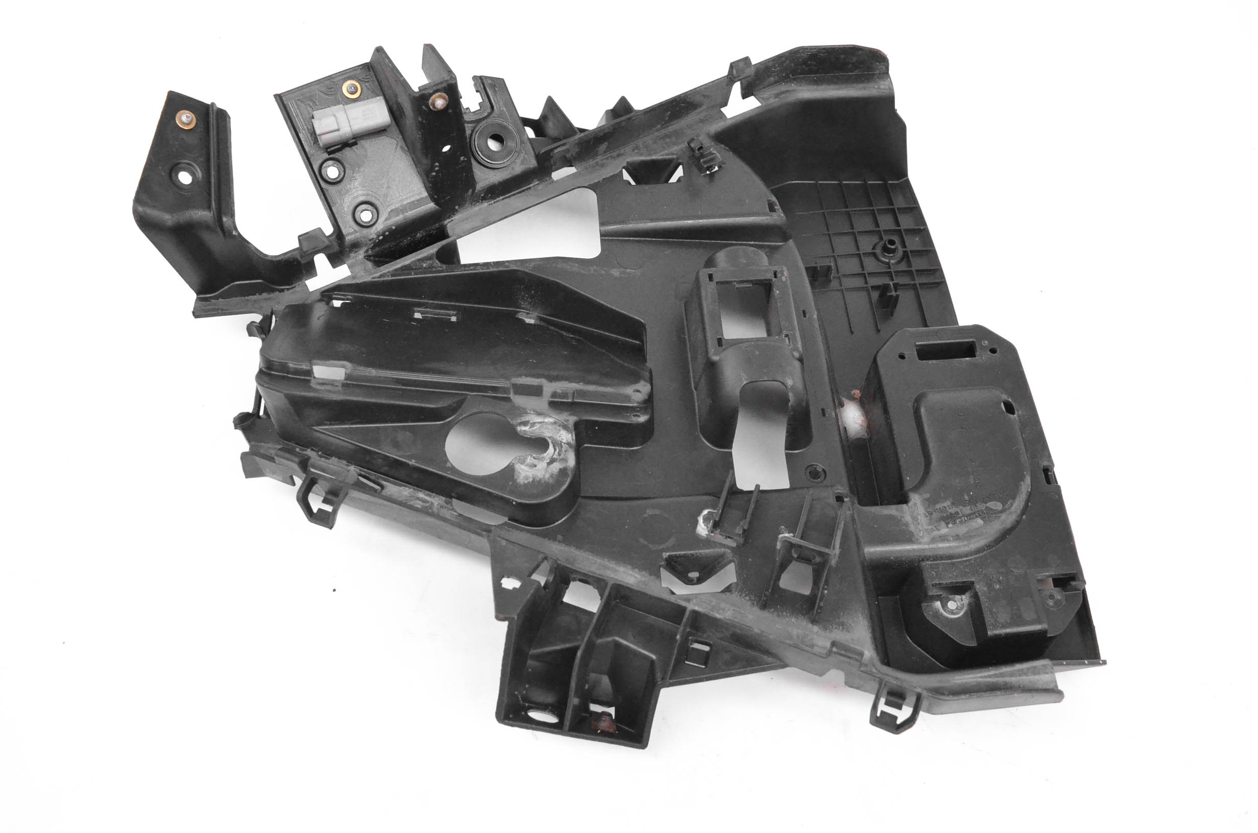 05 Ski-Doo Mach Z 1000 SDI Electrical Mounting Support Cover 121"