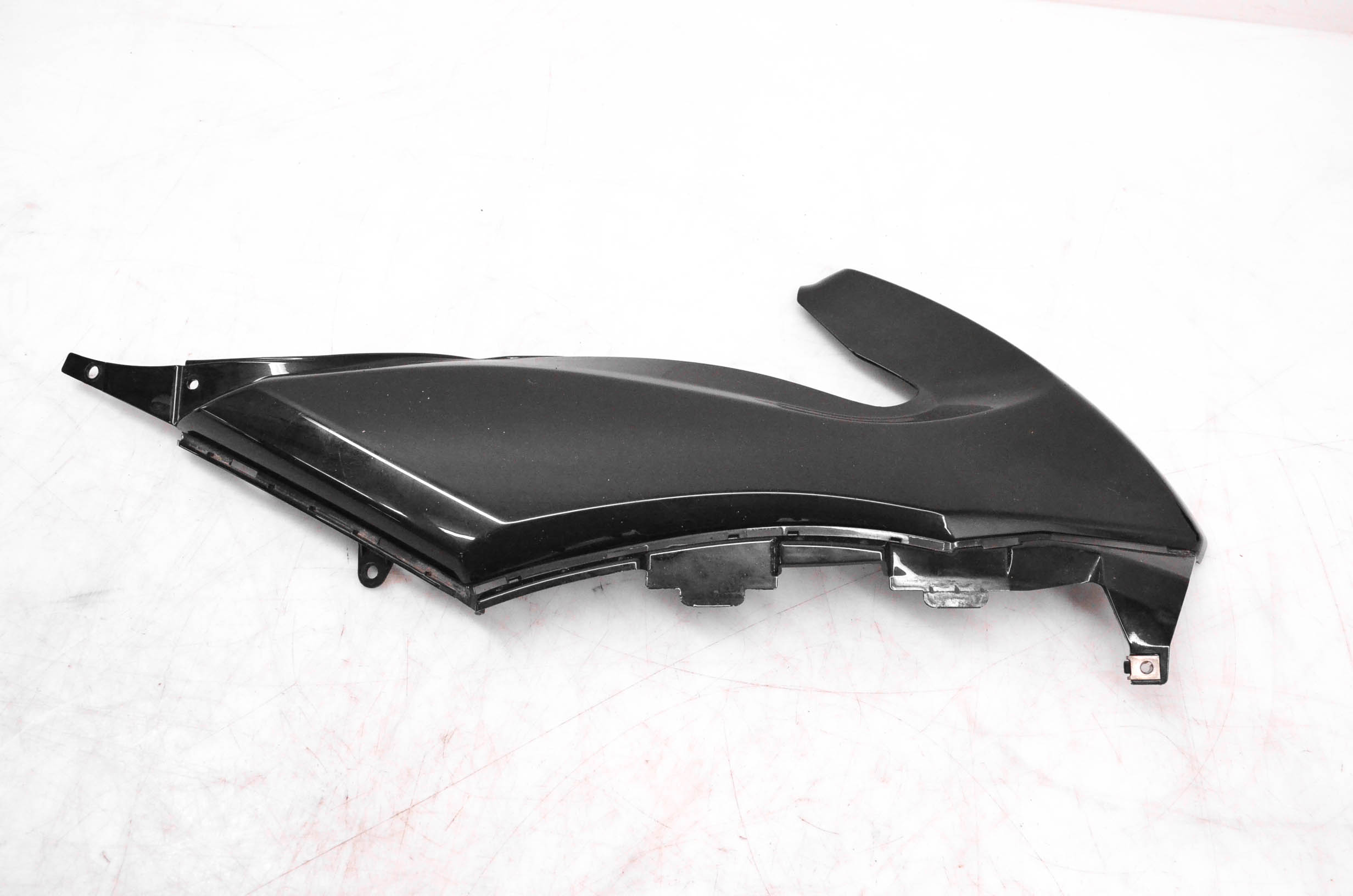 09 Yamaha TMax 500 Right Side Panel Shroud Cover XP500